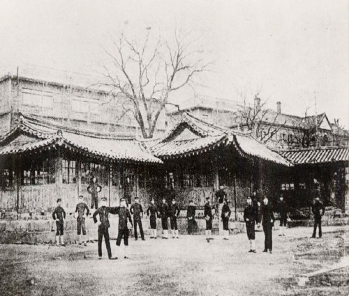 인촌이 인수할 무렵의 중앙학교